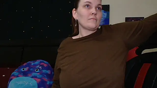 ToxicLilly live sex cam