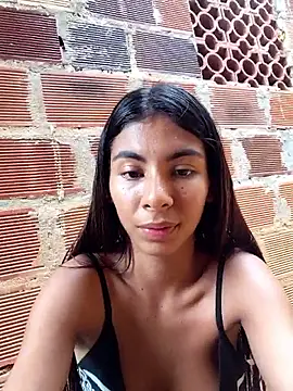 chaparritahot99 live sex cam