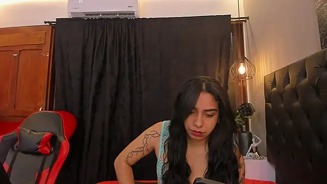 violet_and_myers live sex cam