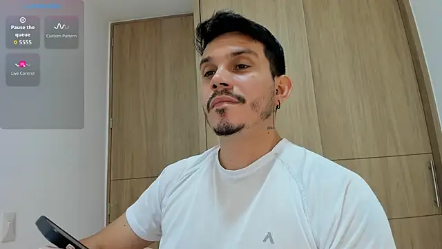 alejandro_stark live sex cam