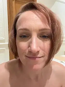 UmaTruewoman live sex cam