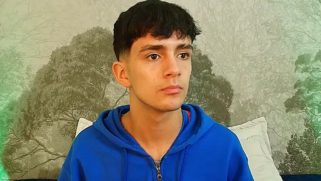 Axel_Draven live sex cam