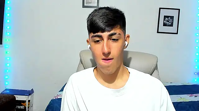 babymaik live sex cam