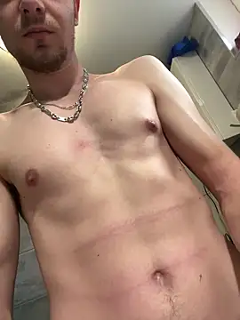 Crevette311 live sex cam