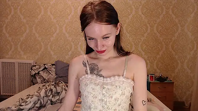 Kitkaat00 live sex cam