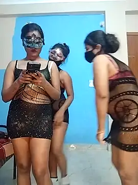 Sexy_dolls live sex cam