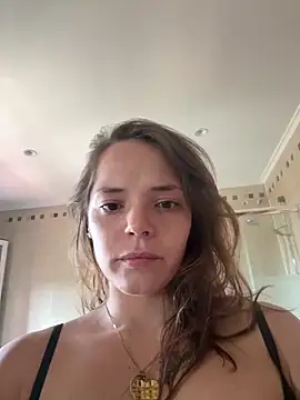 Wildmaca live sex cam