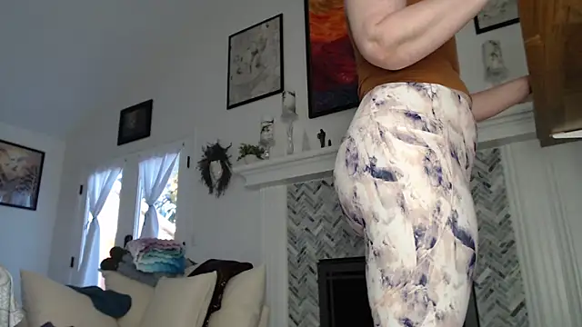 AuroraWillows live sex cam