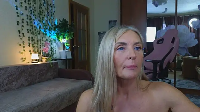 amelia_blondy live sex cam