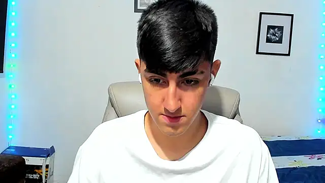 babymaik live sex cam