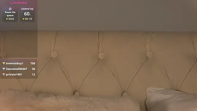 HannaJohnson live sex cam