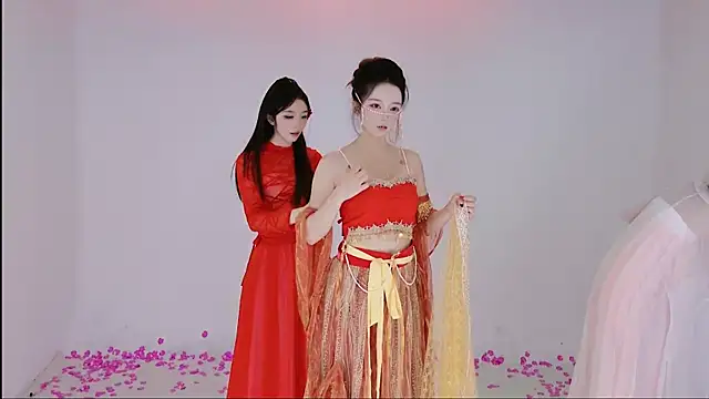 TNT-Sister live sex cam