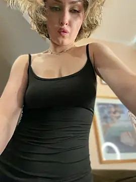 KellyKeler live sex cam