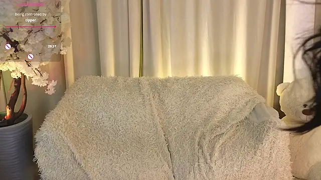 Janet_Jee live sex cam