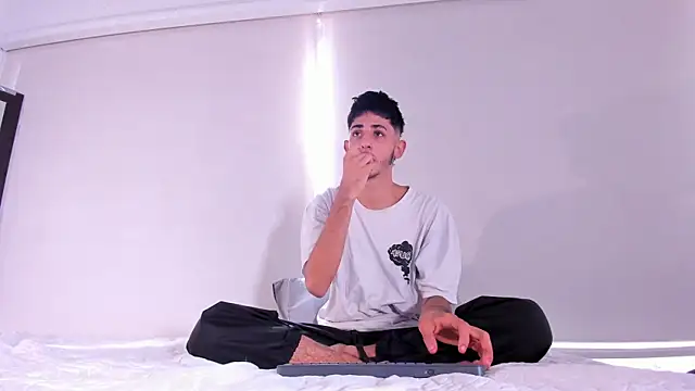 j_martony live sex cam