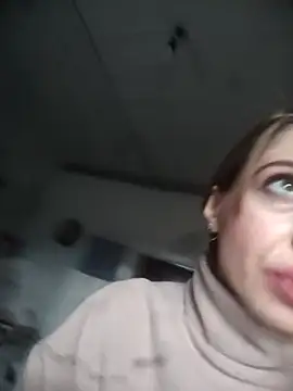 Privet-Introvert515 live sex cam