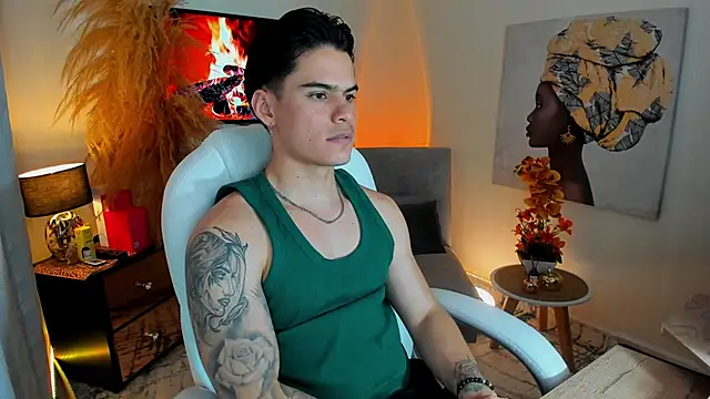 Matias_Murrier live sex cam