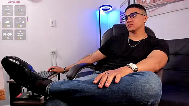 Dash_Bukoski live sex cam