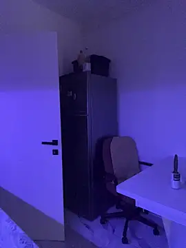 Celine_Roxelle live sex cam