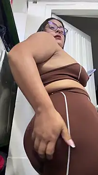 Angie_e live sex cam