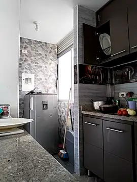 roxyrougee live sex cam