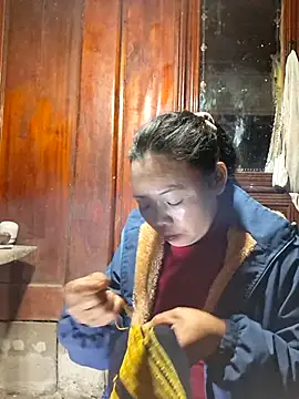 miomio-12 live sex cam