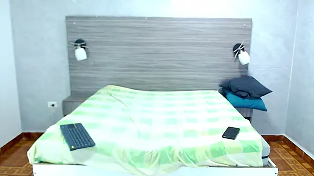 Loony_Zion live sex cam