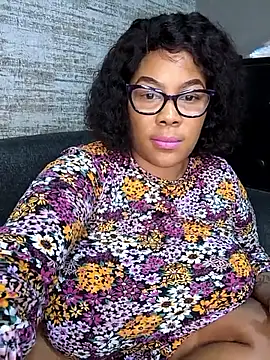 ExclusiveLeexx live sex cam