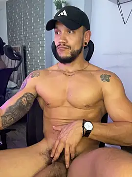 ARON_TAYLER01 live sex cam