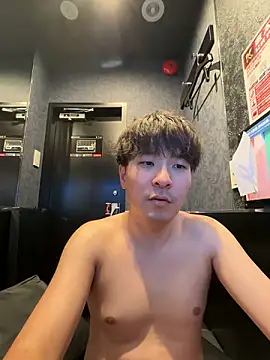 yuuki8910 live sex cam