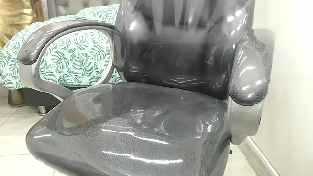 paul_ponce live sex cam