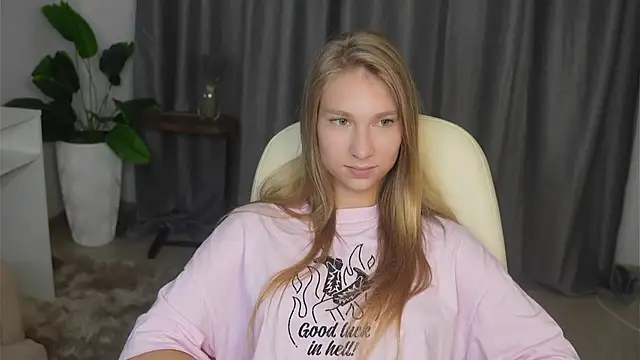 CaritaTacke live sex cam