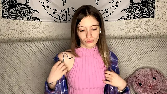 MiriamDongo live sex cam