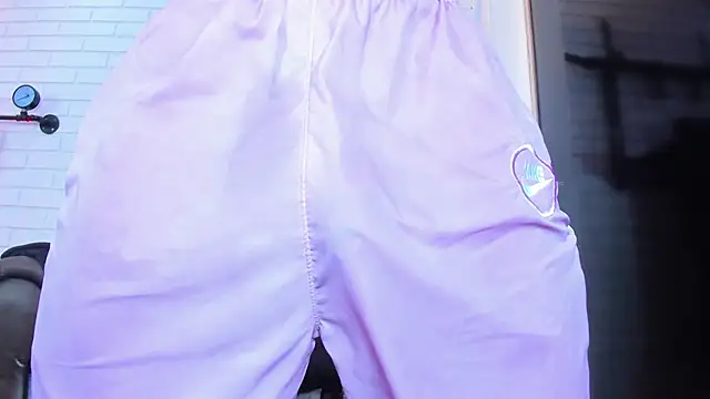 ItaloMoore live sex cam