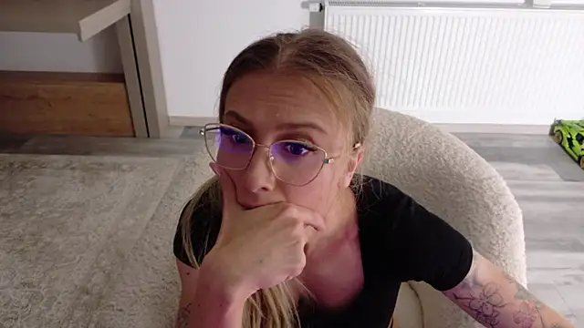 Deidi_sweet live sex cam