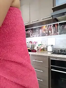 roxyrougee live sex cam