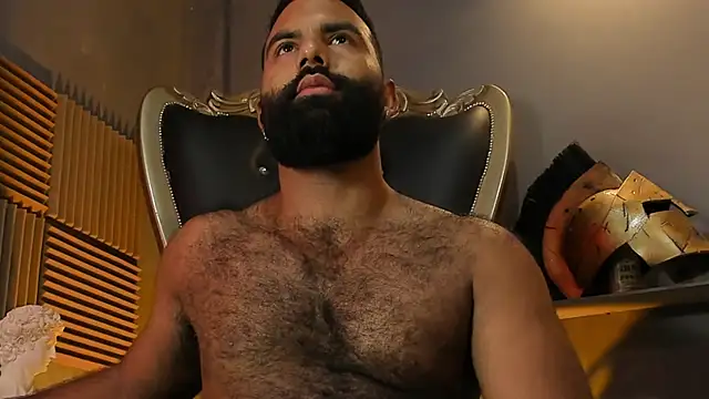 BeardAndrew live sex cam