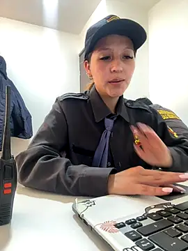 Emily-7_ live sex cam