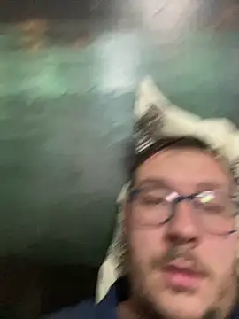 ionut9879 live sex cam