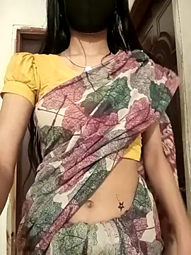 Raya-Moni live sex cam