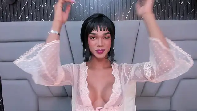 NaomiSteward live sex cam