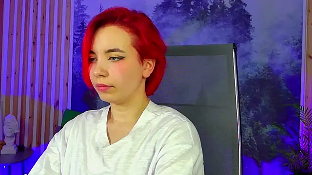 MarcelineChi live sex cam