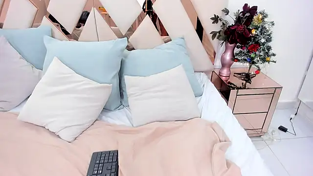 merielenbloom live sex cam