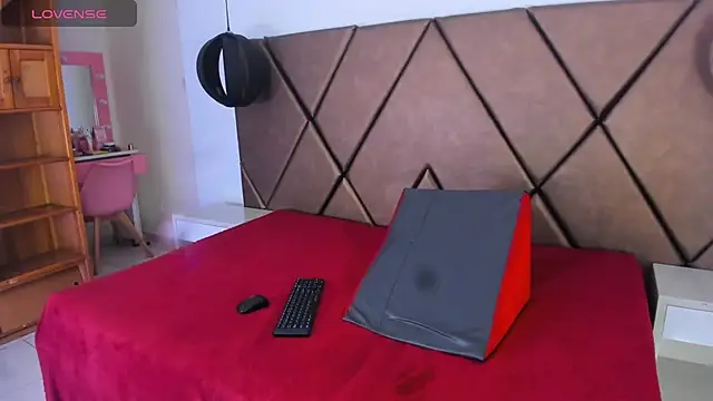 PenelopeGuzman__ live sex cam