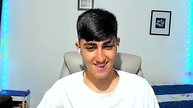 babymaik live sex cam