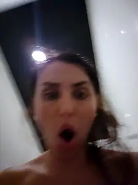 Izabella_Bella live sex cam