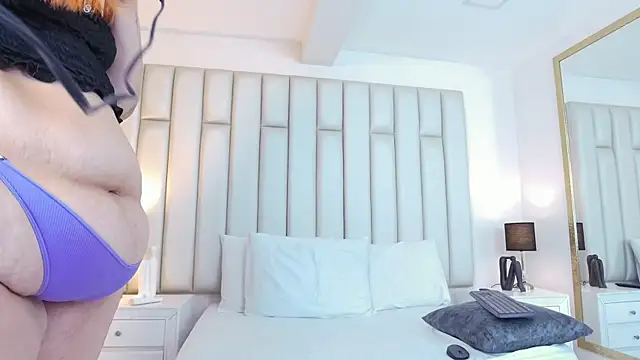 aandreaperez live sex cam