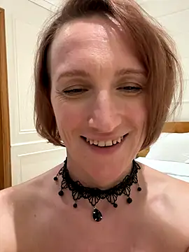 UmaTruewoman live sex cam