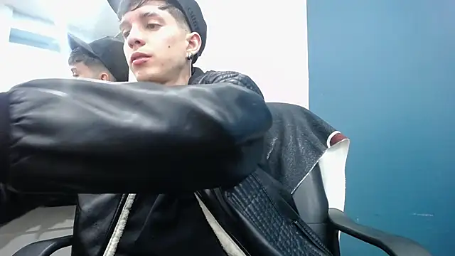 Jheampiiero live sex cam