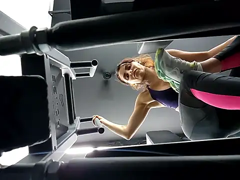 Izabella_Bella live sex cam